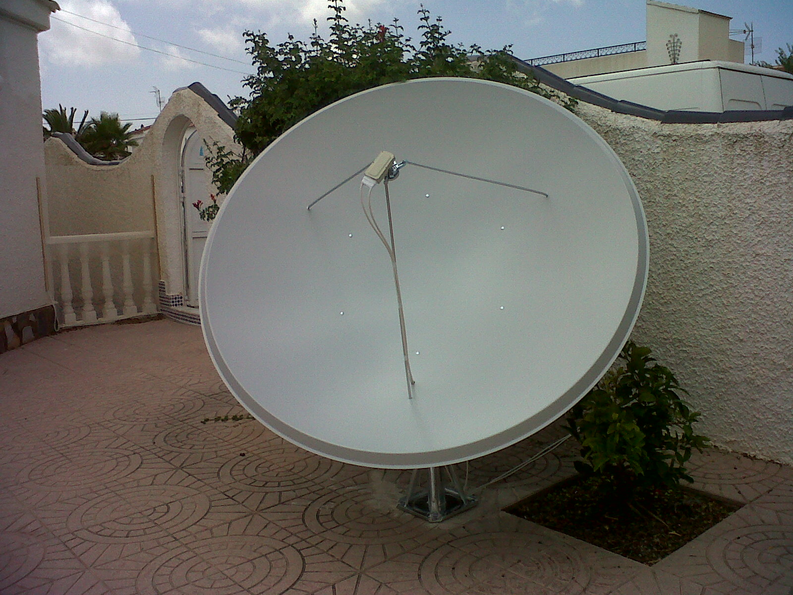 Big satellite dish Famaval 1.9. SKY TV . FREESAT UK TELEVISION
