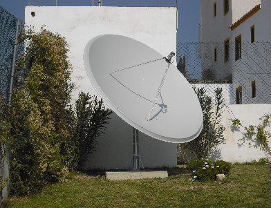 2.4 FAMAVAL DISH (PORTUGUESE) 2.4 METRE DISH CAN BE EXTENDED TO A 3.1 M